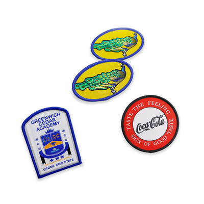 Os crachás tecidos Applique do remendo da escola, costuram no OEM bordado dos remendos